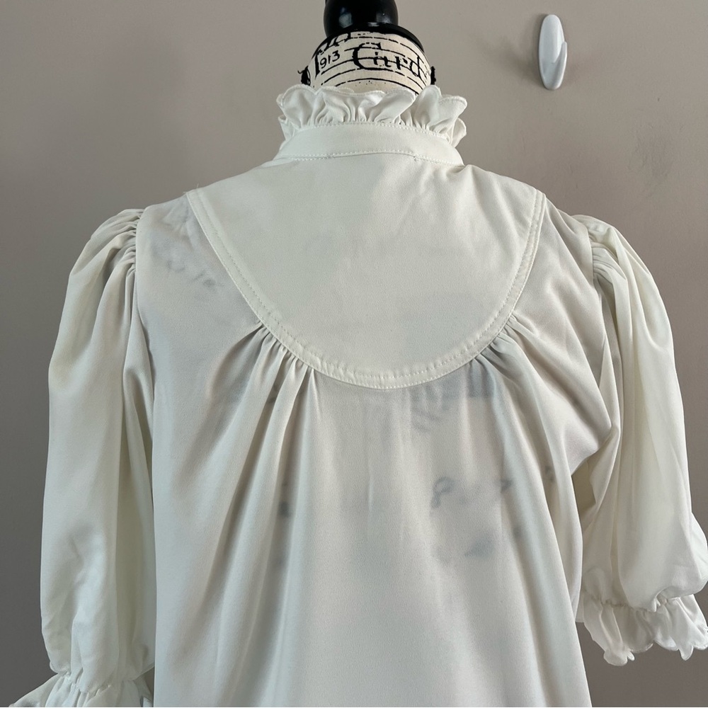 Pomander Place Cream Victorian-Inspired Puff Sleeve Blouse - Picture 5 of 9